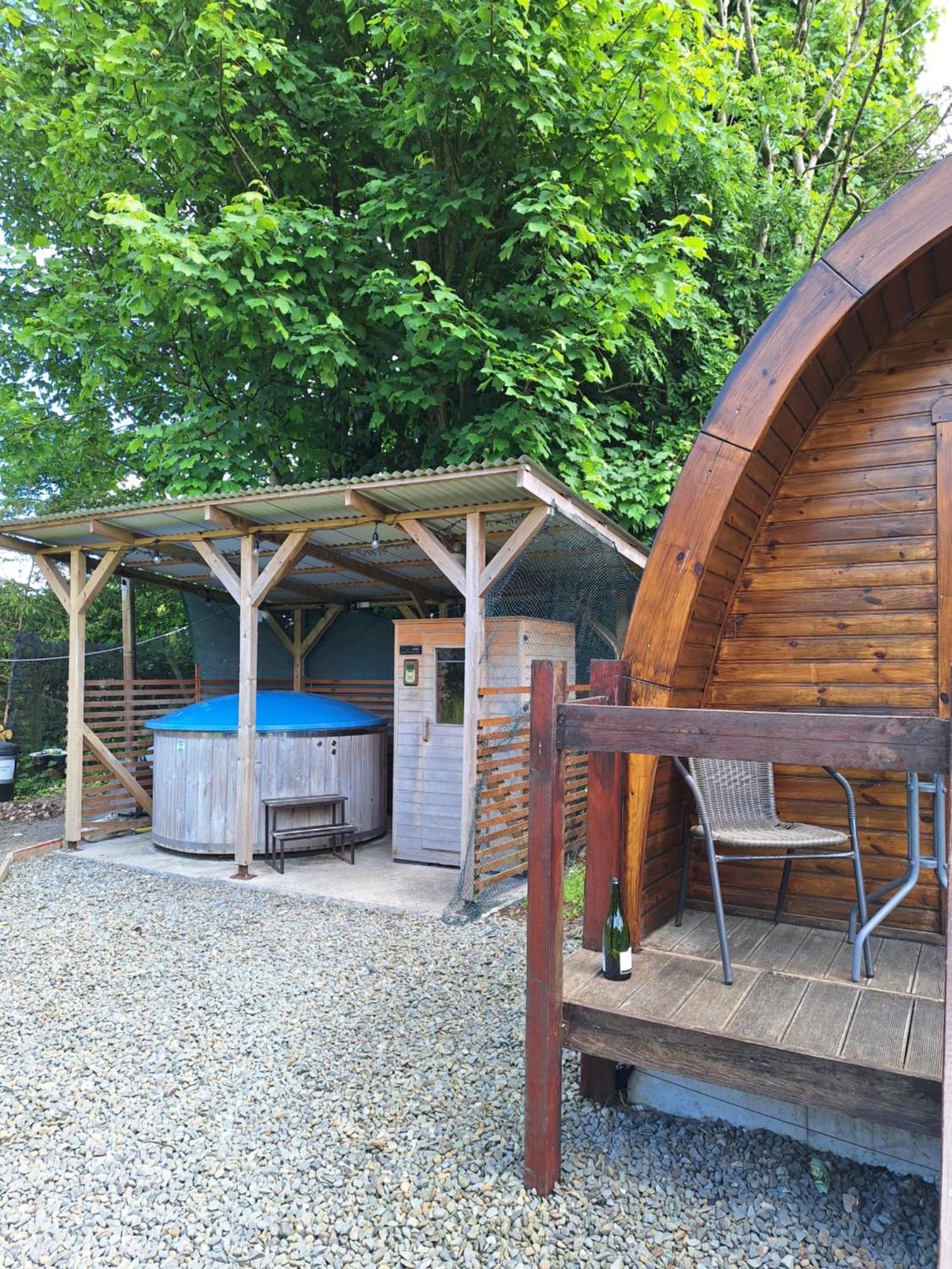 Log cabin Kells  Ngoại thất bức ảnh