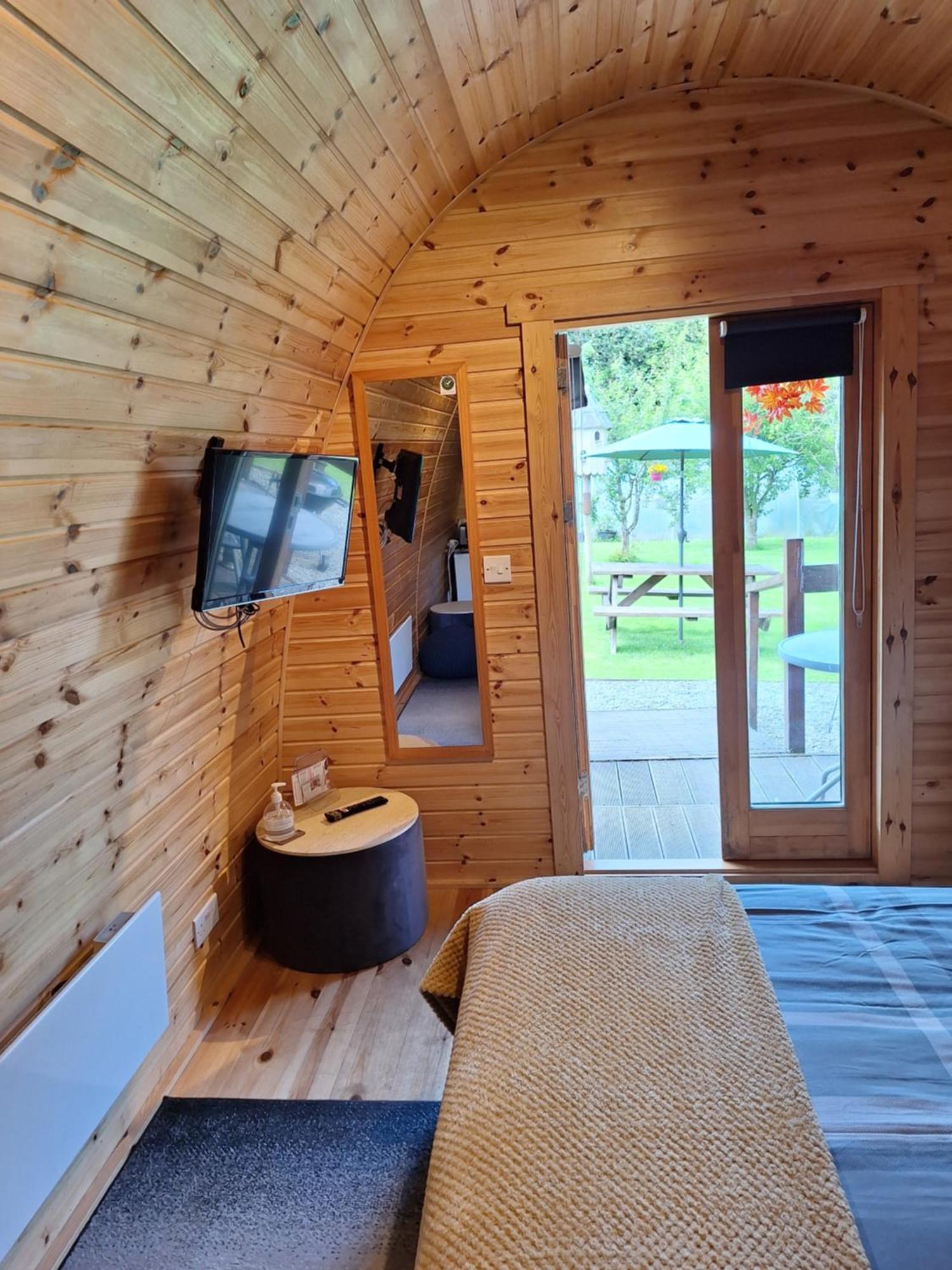 Log cabin Kells  Ngoại thất bức ảnh